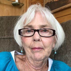 Meet your Posher, Gail